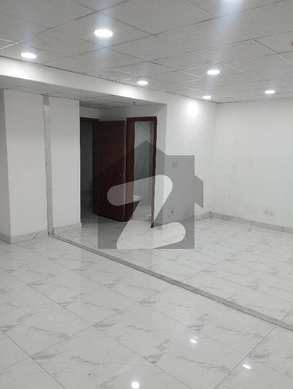 1300 Sqft Beautiful Office Available For Rent In Gulberg