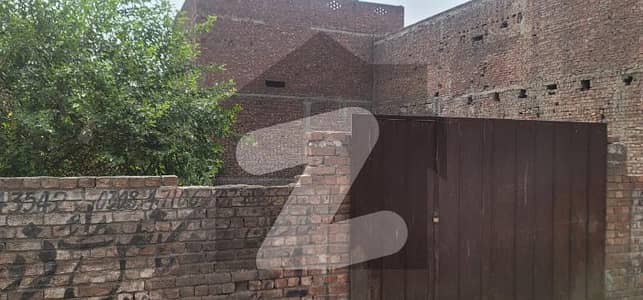 Prominently-Located 17 Marla Building Available In Mominpur