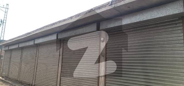 مومن پور لاہور میں 17 مرلہ عمارت 2.85 کروڑ میں برائے فروخت۔