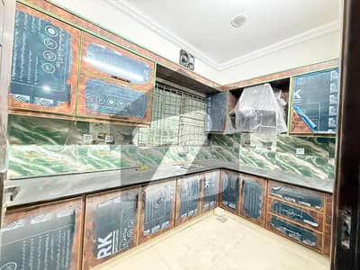 بنی گالہ اسلام آباد میں 2 کمروں کا 8 مرلہ بالائی پورشن 46.0 ہزار میں کرایہ پر دستیاب ہے۔