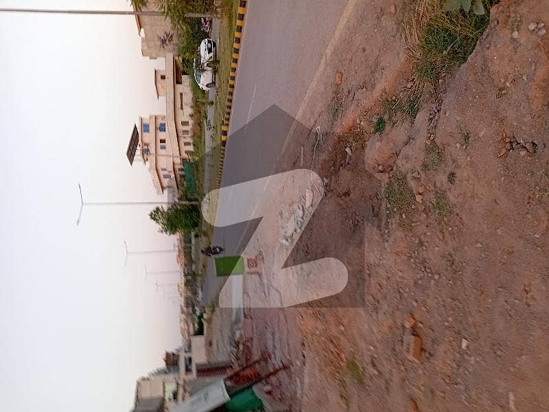 Beautiful Location Plot For Sale in I-16/4 Beautiful Location Plot For Sale in I-16/4