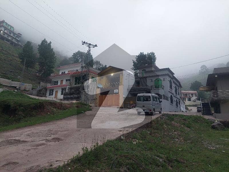 مری ایکسپریس وے مری میں 3 کمروں کا 5 مرلہ مکان 1.5 کروڑ میں برائے فروخت۔ مری ایکسپریس وے مری میں 3 کمروں کا 5 مرلہ مکان 1.5 کروڑ میں برائے فروخت۔
