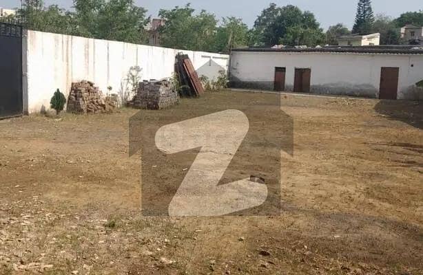 OPEN PLOT IS AVAILABLE ON THE RENT FOR COMMERCIAL USED AT MUHAMMAD ALI SOCITY OPEN PLOT IS AVAILABLE ON THE RENT FOR COMMERCIAL USED AT MUHAMMAD ALI SOCITY