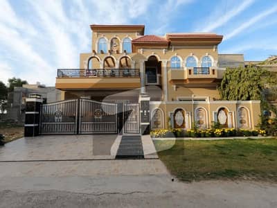 پی