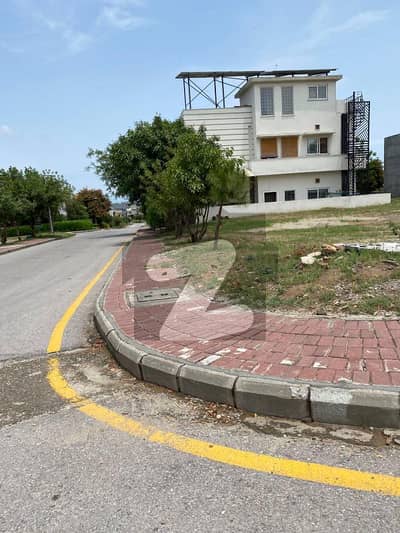 N Block Bahria Town plot for sale