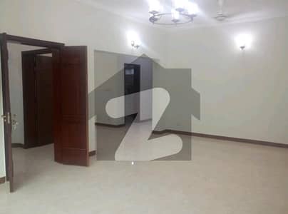 12 Marla House In Central Askari 11 For Sale