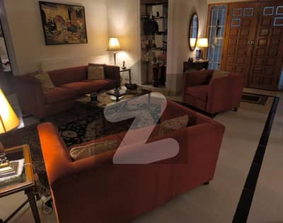 ایف ۔ 7 اسلام آباد میں 6 کمروں کا 2 کنال مکان 55.0 کروڑ میں برائے فروخت۔