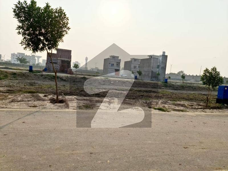 الرحمان گارڈن فیز 7 الرحمان گارڈن,لاہور میں 3 مرلہ رہائشی پلاٹ 16.5 لاکھ میں برائے فروخت۔ الرحمان گارڈن فیز 7 الرحمان گارڈن,لاہور میں 3 مرلہ رہائشی پلاٹ 16.5 لاکھ میں برائے فروخت۔