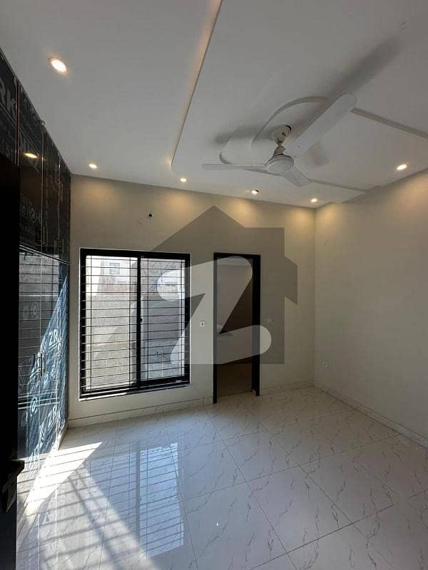 5 Marla Beautiful House Available For Rent In Lake City Sector M-7B 5 Marla Beautiful House Available For Rent In Lake City Sector M-7B