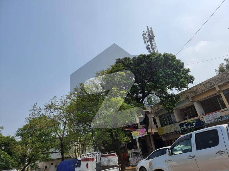 بلیو ایریا اسلام آباد میں 3 مرلہ دکان 3.0 کروڑ میں برائے فروخت۔