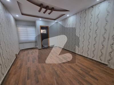 I-8. Markaz Commercial Office 1000 Square Feet Office Space Available For Rent