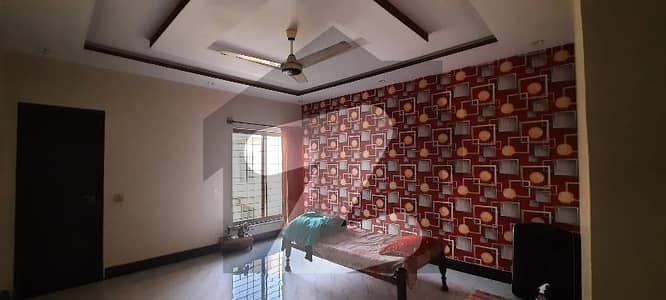 10 Marla Brand New Upper Portion For Rent UET Society Near College Road