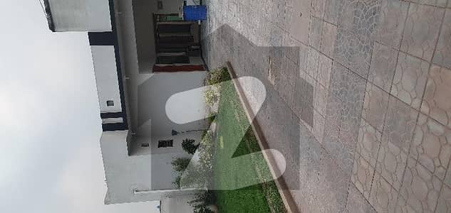 13 Marla Single Storey Separate House For Rent In Banigala Near To Market