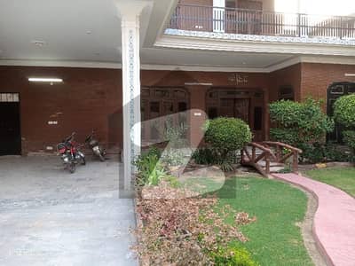 1 Kanal House Available For Sale In Zakriya Town Bosan Road Multan