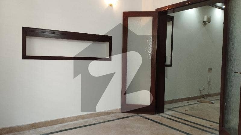 E-11/2 new house for rent