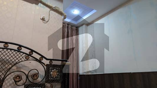 بحریہ ٹاؤن فیز 8 ۔ سفاری ویلی بحریہ ٹاؤن فیز 8,بحریہ ٹاؤن راولپنڈی,راولپنڈی میں 1 کمرے کا 2 مرلہ فلیٹ 25.0 ہزار میں کرایہ پر دستیاب ہے۔