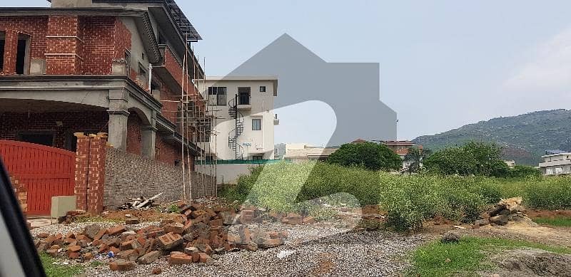 ڈی ۔ 12/4 ڈی ۔ 12,اسلام آباد میں 1 کنال رہائشی پلاٹ 12.75 کروڑ میں برائے فروخت۔