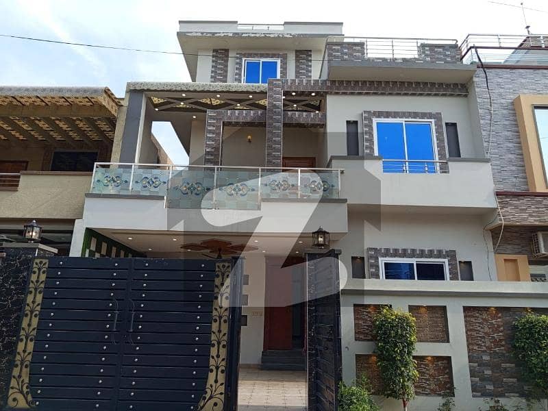 Good Location DC Colony House Sized 8 Marla Good Location DC Colony House Sized 8 Marla