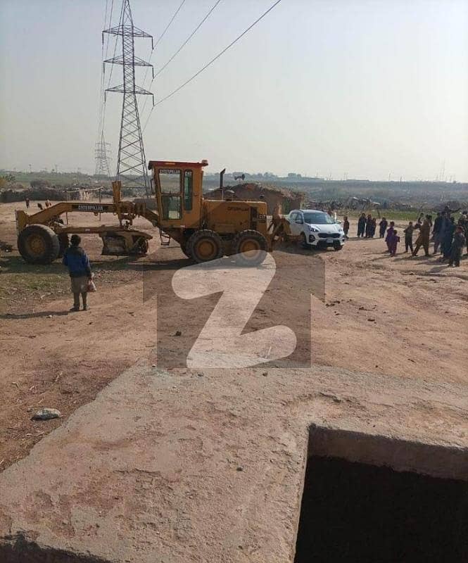 Park Enclave-3 Investor Price 35x70 Level Plot