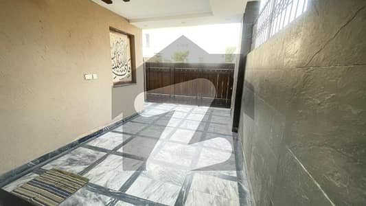 16 Marla Residential House Gulberg 2 Bridge Lane Great Value Deal