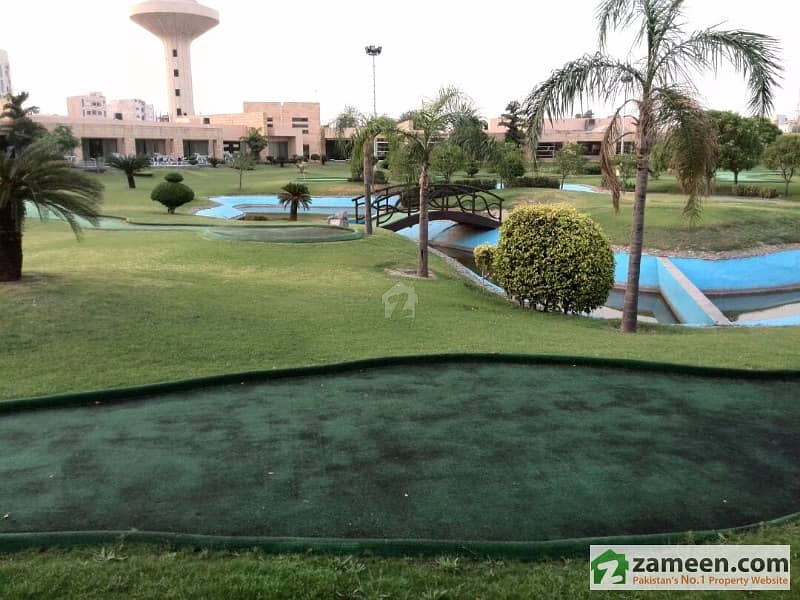 10 Marla Plot Facing Bahria Country Club For Sale 10 Marla Plot Facing Bahria Country Club For Sale