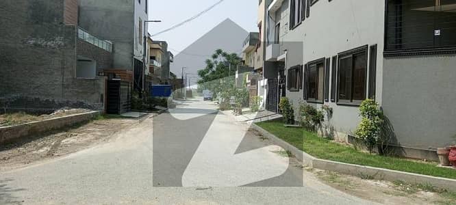 5 Marla Clear Plot Available For Sale Eden Residence In College Road LHR