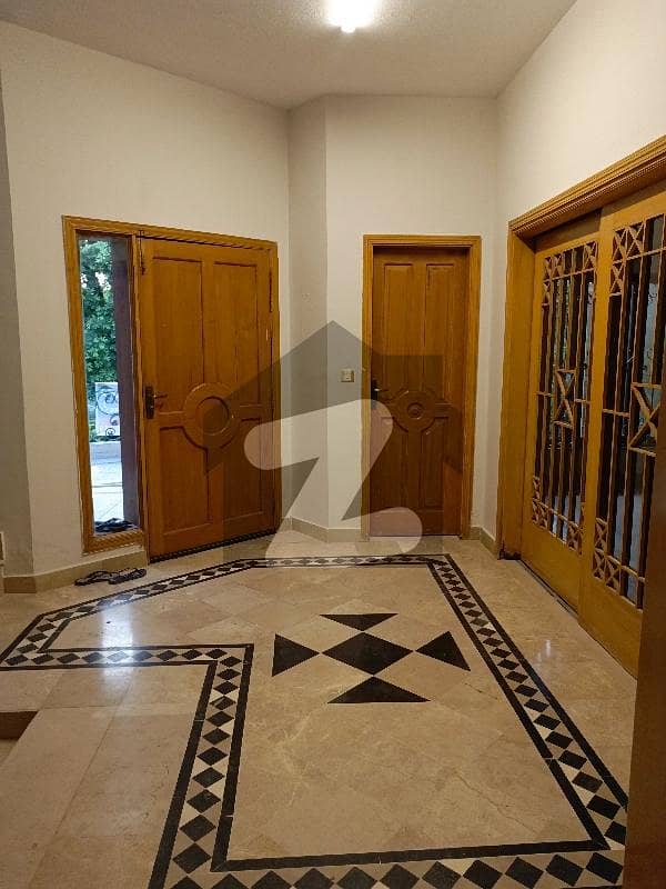F-11 Double Unit House With Basement F-11 Double Unit House With Basement