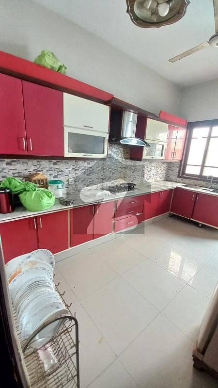 Excellent condition upper portion in phase 8 Excellent condition upper portion in phase 8