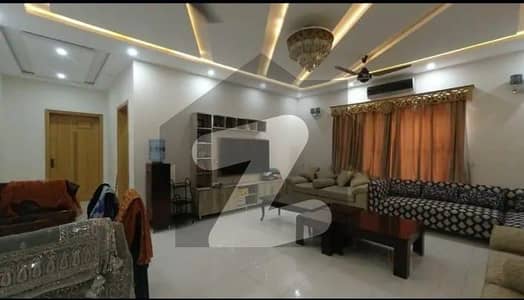 Elegant 1 Kanal Spanish Villa - Prime Park-Facing Location In Punjab Cooperative Housing Society Block B
                                title=