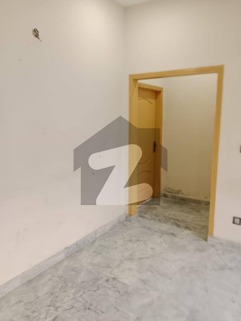 GULSHAN-E-LAHORE 4 MARLA CORNER UPPER PORTION JUST LIKE NEW IS AVAILABLE FOR RENT GULSHAN-E-LAHORE 4 MARLA CORNER UPPER PORTION JUST LIKE NEW IS AVAILABLE FOR RENT