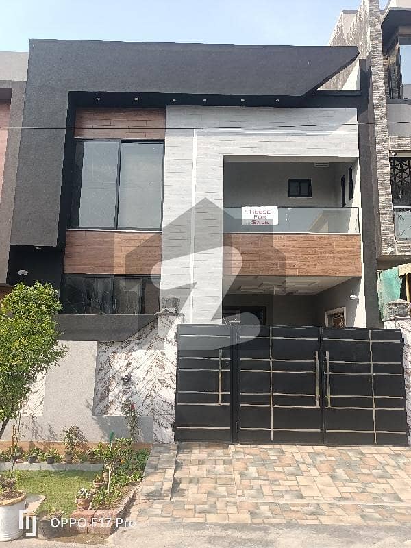 5 Marla Beautiful House For Sale 5 Marla Beautiful House For Sale