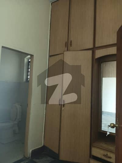 10 Marla Upper Portion For Rent At Prime Location