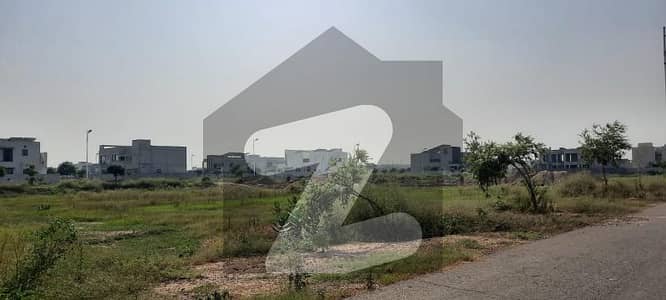 05 Marla Possession Plot For Sale in DHA Phase 8 IVY GREEN Block Z4