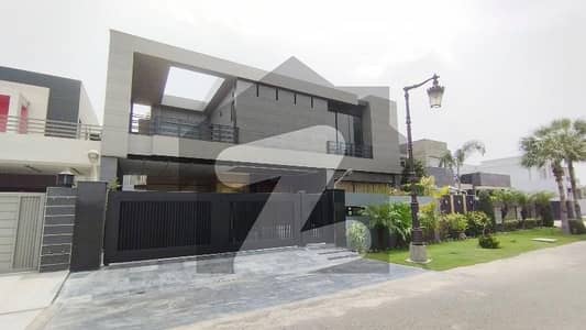 Beautiful Luxurious 24 Marla Modern House for Sale in Lake City Lahore Sector M-1 -Near Park & Mosque