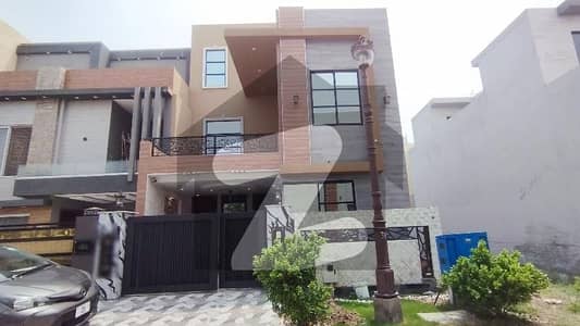 Luxury 7 Marla Triple Storey House with Basement for Sale in Lake City Sector M-7A, Lahore