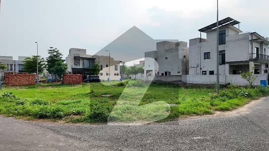 CORNER of 5 Marla Top Location Plot No- 608 Block B Phase 9 Town DHA Lahore For Urgent Sale