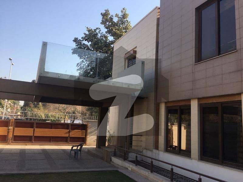 UPPER PORTION FOR RENT IN F-8 UPPER PORTION FOR RENT IN F-8