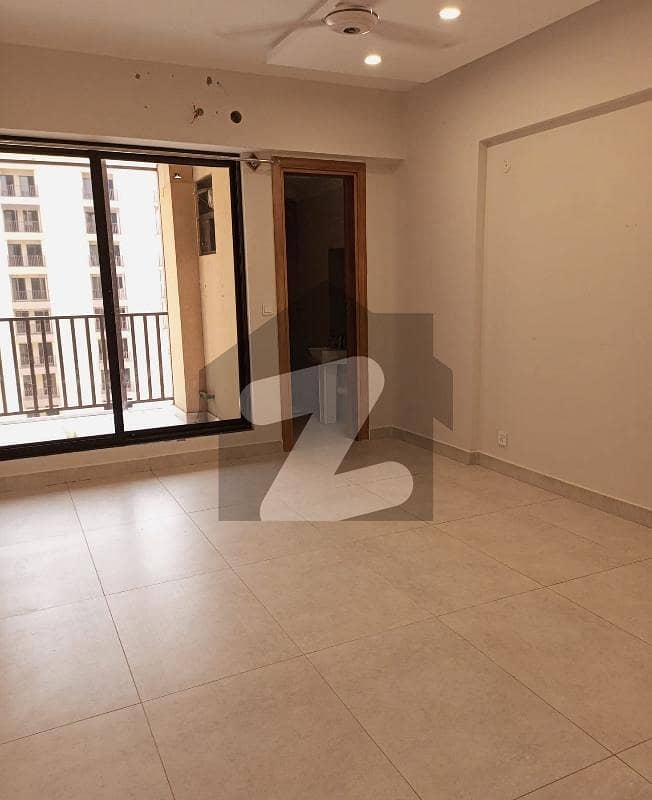 Reserve A Centrally Located Flat In The Galleria