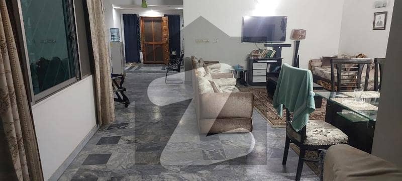 60 Marla Independent House Available For Sale 60 Marla Independent House Available For Sale