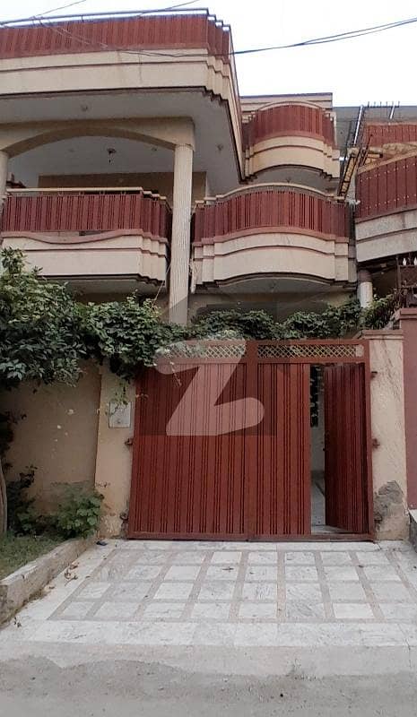 حیات آباد فیز 6 - ایف7 حیات آباد فیز 6,حیات آباد,پشاور میں 4 کمروں کا 10 مرلہ بالائی پورشن 50.0 ہزار میں کرایہ پر دستیاب ہے۔