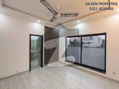CORNER FACING PARK SECTOR T 05 MARLA FOR SALE