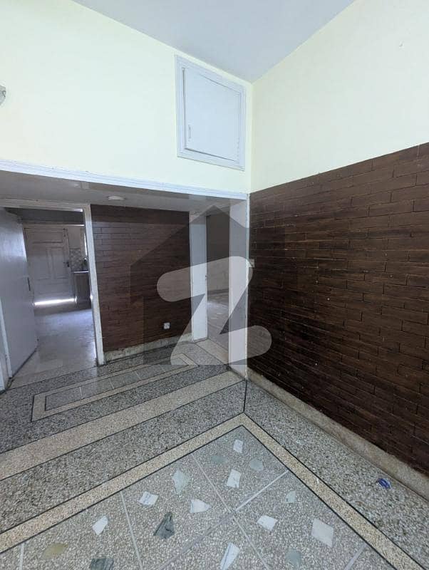 3 bedrooms Ground portion at G-10