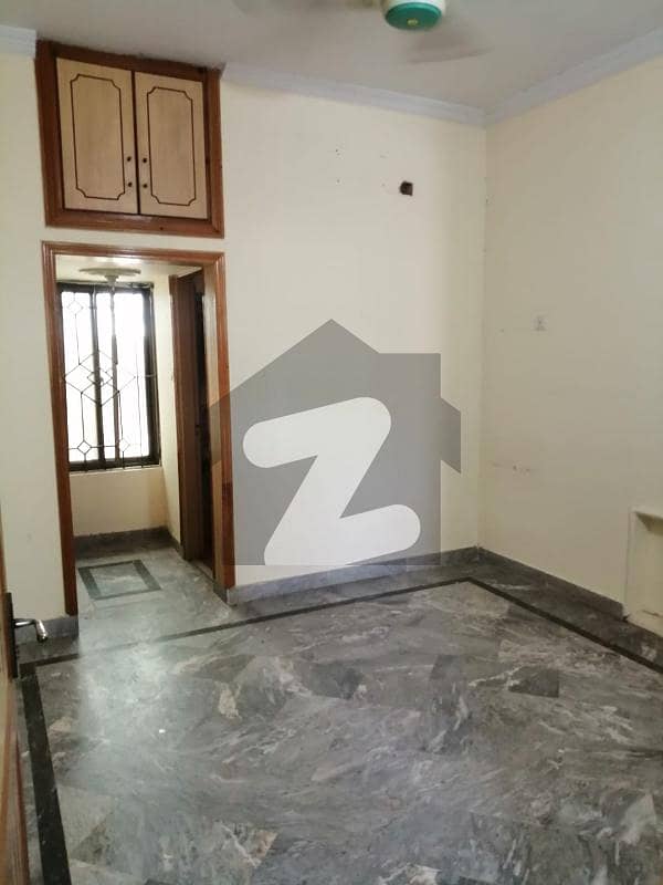 Ground Floor For Rent in G-13 (4 marla)