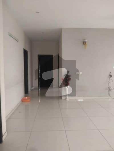 400 Sq Yard 3 Bed DD For Rent In PCSIR CHS