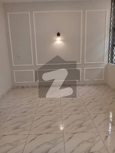 ڈی ایچ اے فیز 5 ڈی ایچ اے ڈیفینس,کراچی میں 3 کمروں کا 1 کنال بالائی پورشن 1.75 لاکھ میں کرایہ پر دستیاب ہے۔