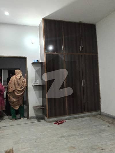 3 Marla 2nd Upper Portion For Rent In Township A2 Lahore