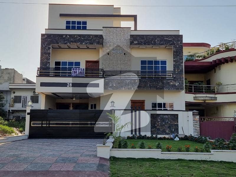 G-13 35x70 Brand new double story Luxury House G-13 35x70 Brand new double story Luxury House
