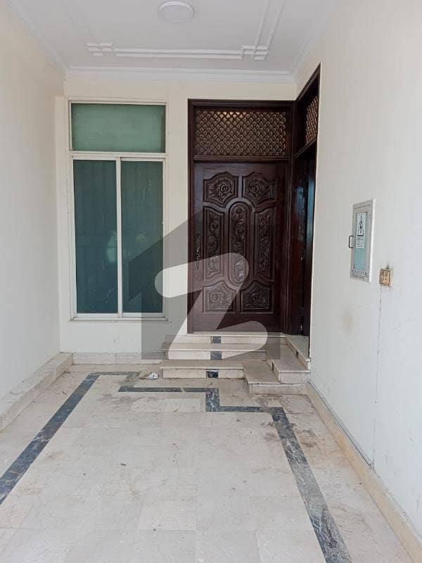 Beautiful Full House For Rent In F-11 Beautiful Full House For Rent In F-11