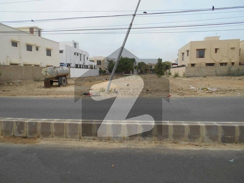 100 YARDS COMMERCIAL PLOT FOR SALE 100 YARDS COMMERCIAL PLOT FOR SALE
