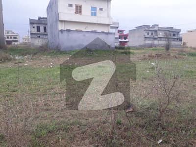 70 Feet Road Sun Face Level Plot 25x50